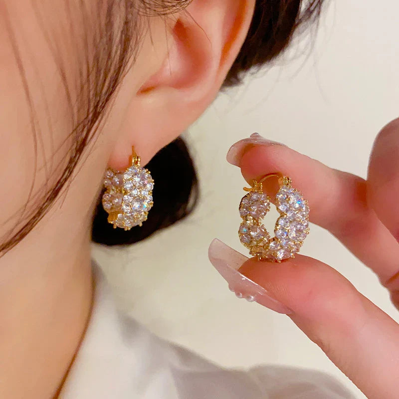 French Fashion Light Luxury Zircon Hoop Gold Color Earrings for Women New Trend Elegant Temperament Ladies Wedding Party Jewelry